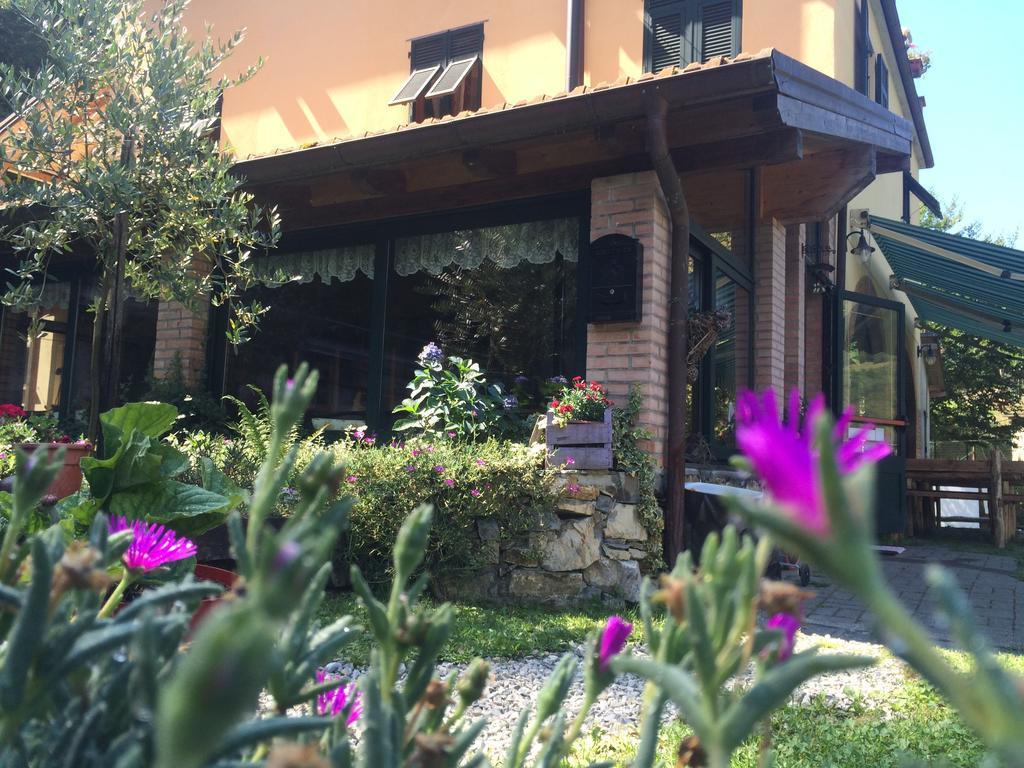 Agriturismo La Taverna Del Nonno Borzonasca Екстериор снимка