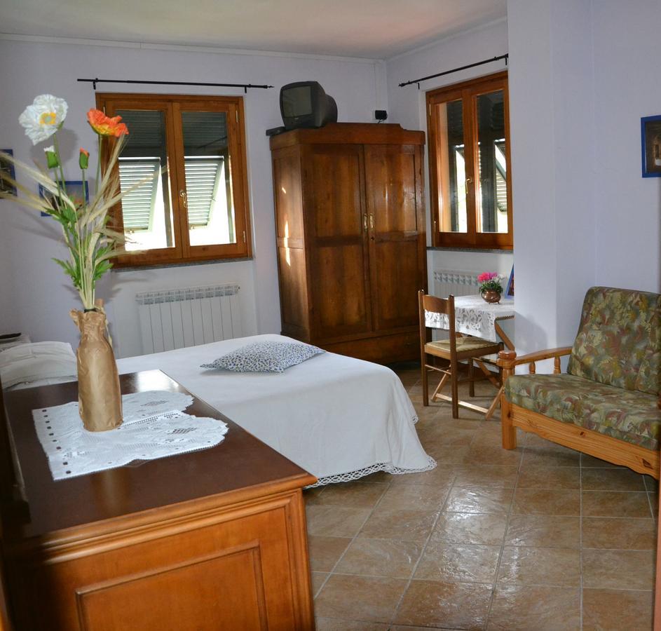 Agriturismo La Taverna Del Nonno Borzonasca Екстериор снимка