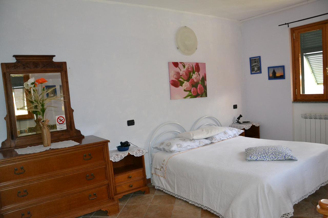 Agriturismo La Taverna Del Nonno Borzonasca Екстериор снимка